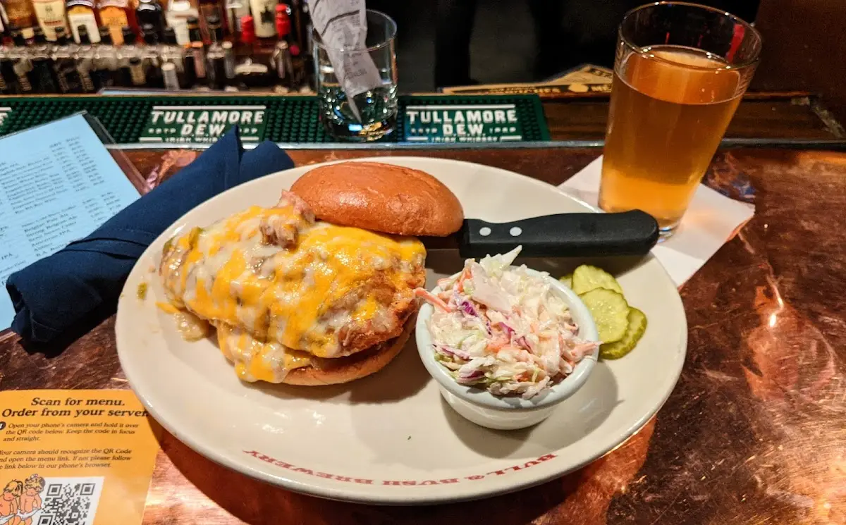 Bull & Bush Pub & Brewery - Photo 7