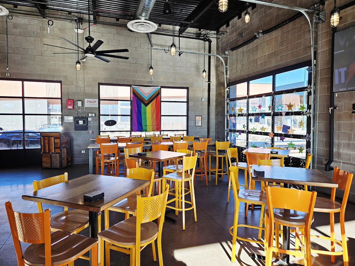 Denver Beer Co. - Lowry, a bar in Lowry, Denver