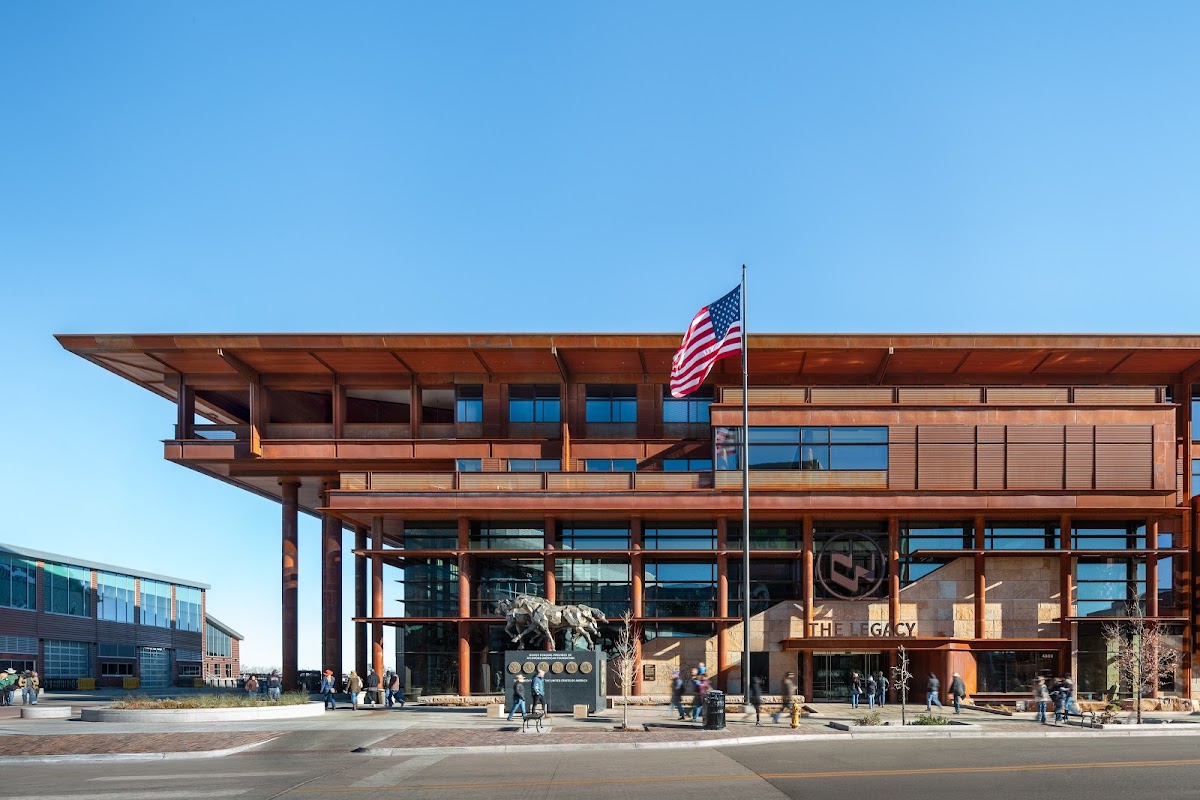 Legacy Building - Photo 2