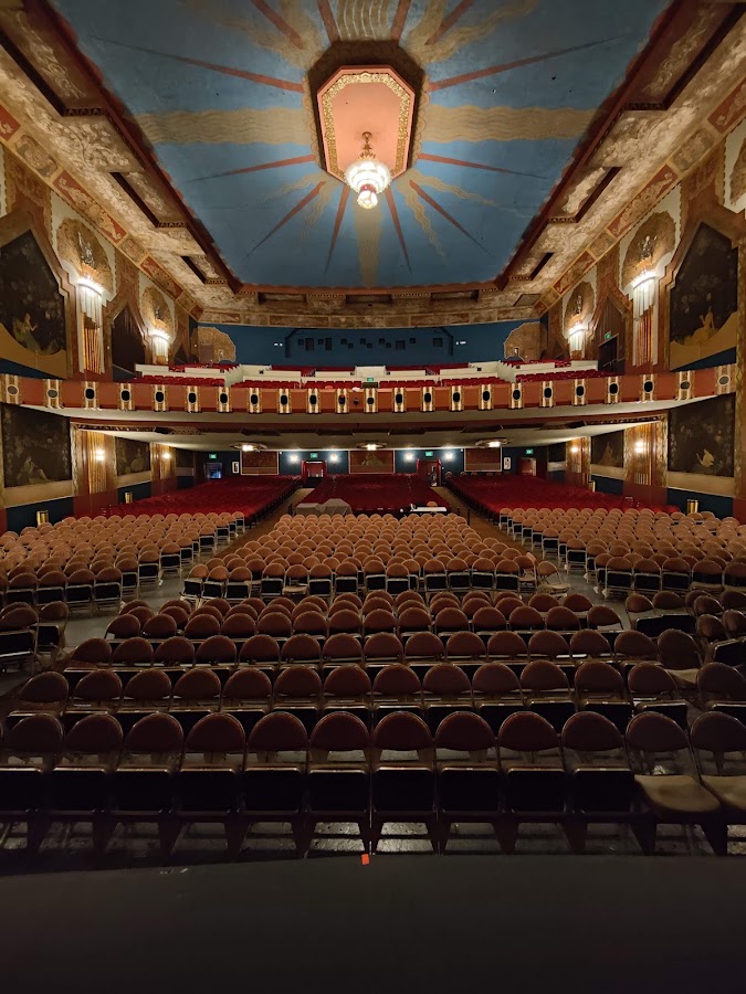 Paramount Theatre - Photo 3