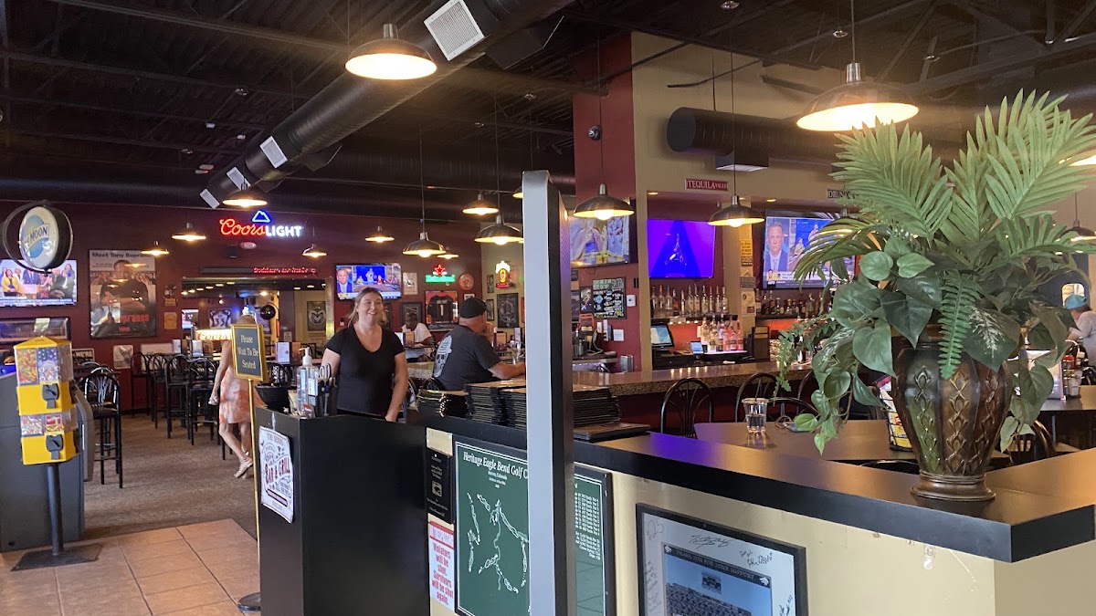 Parkway Grill Patio