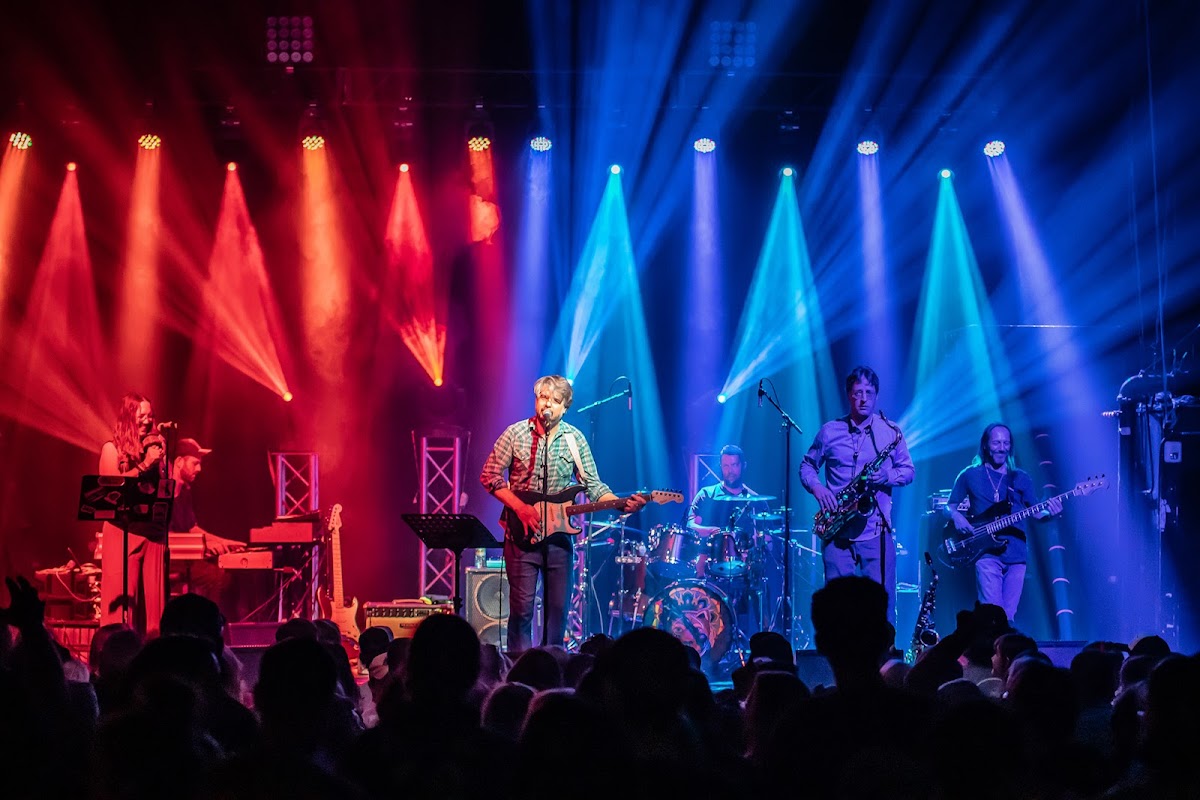 10 Mile Music Hall - Photo 4