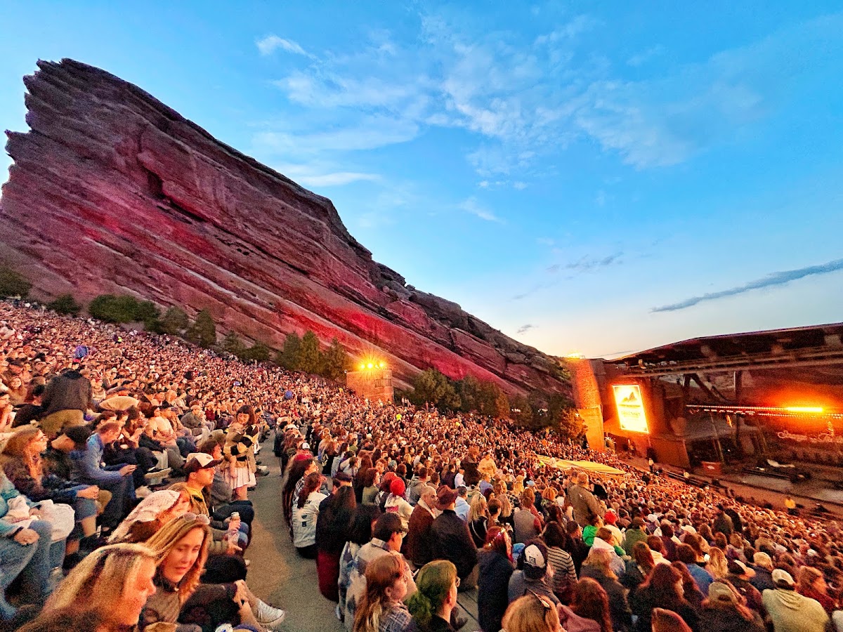 Red Rocks Amp  - Photo 3