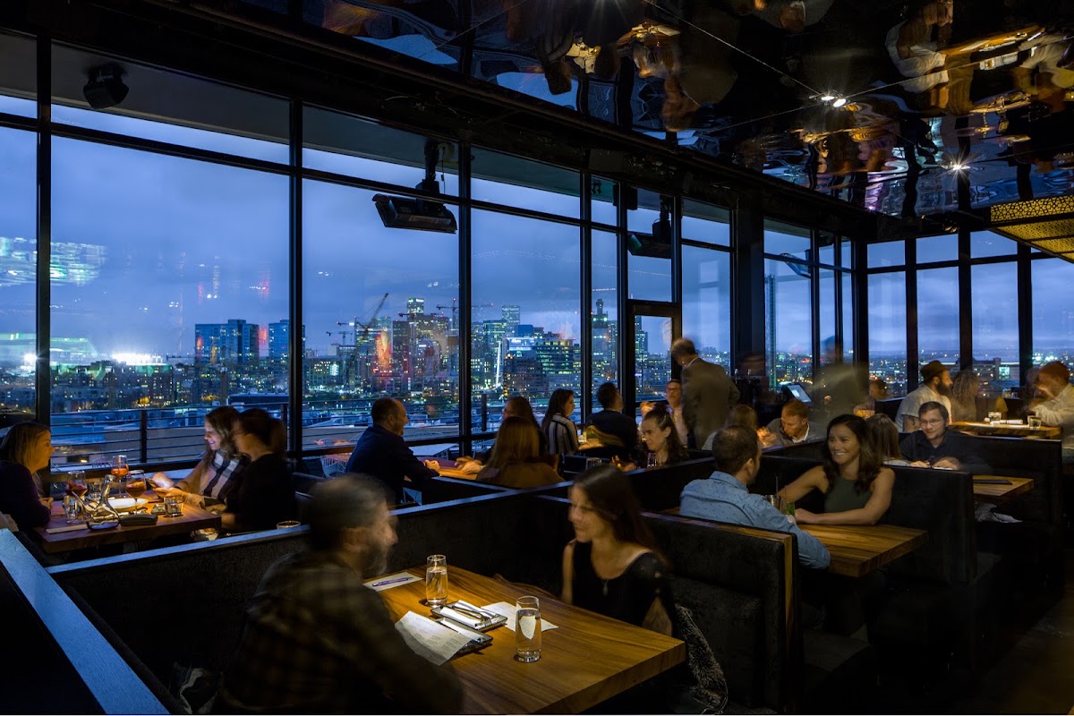 El Five Rooftop Terrace