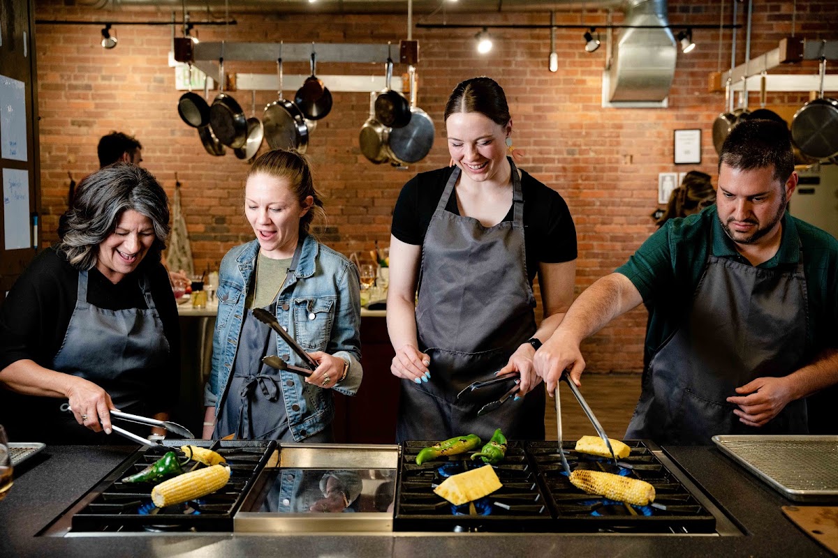 Stir Cooking School
