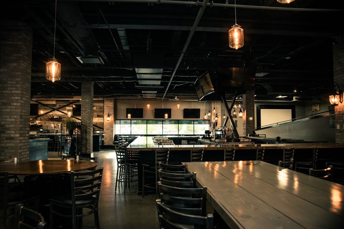 Warehouse25sixty-five