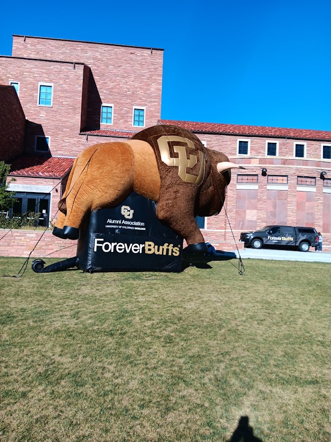 Farrand Field, Denver
