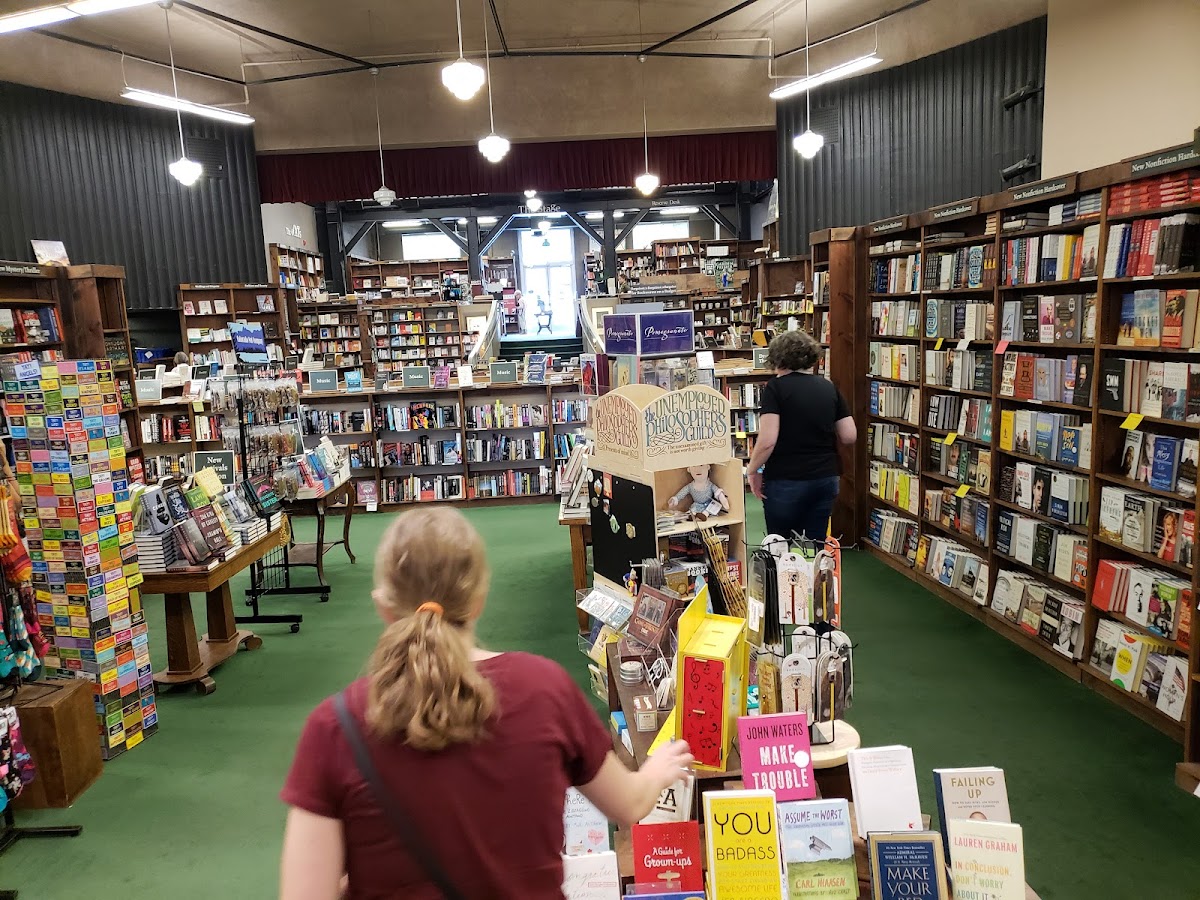 Tattered Cover Colfax: Congress Park