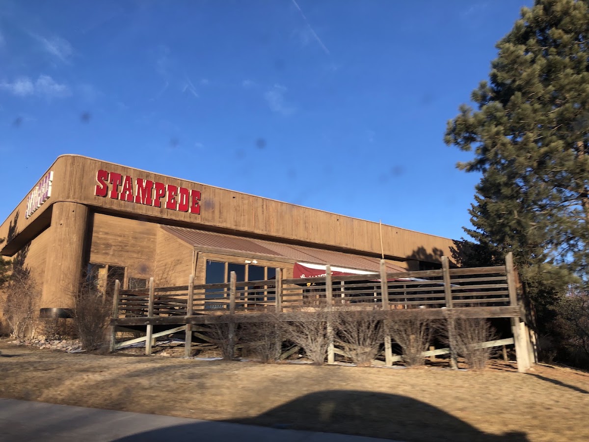 Stampede - Photo 2