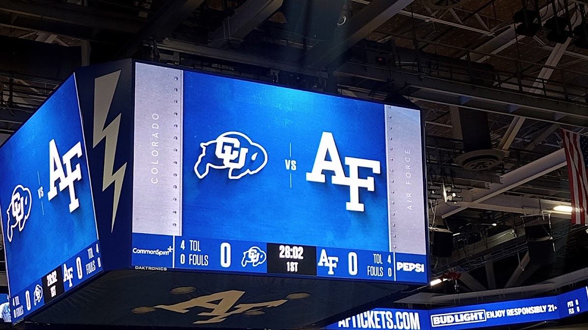 Clune Arena, Denver