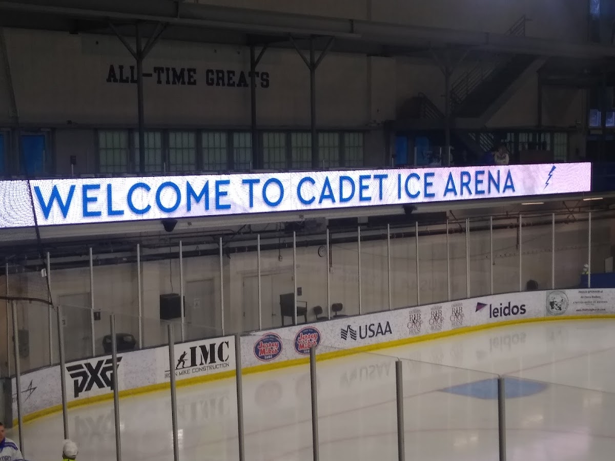Clune Arena, Denver