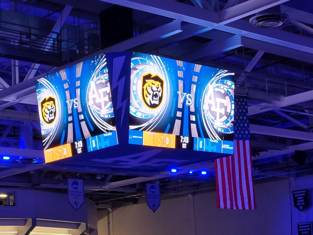 Clune Arena, Denver